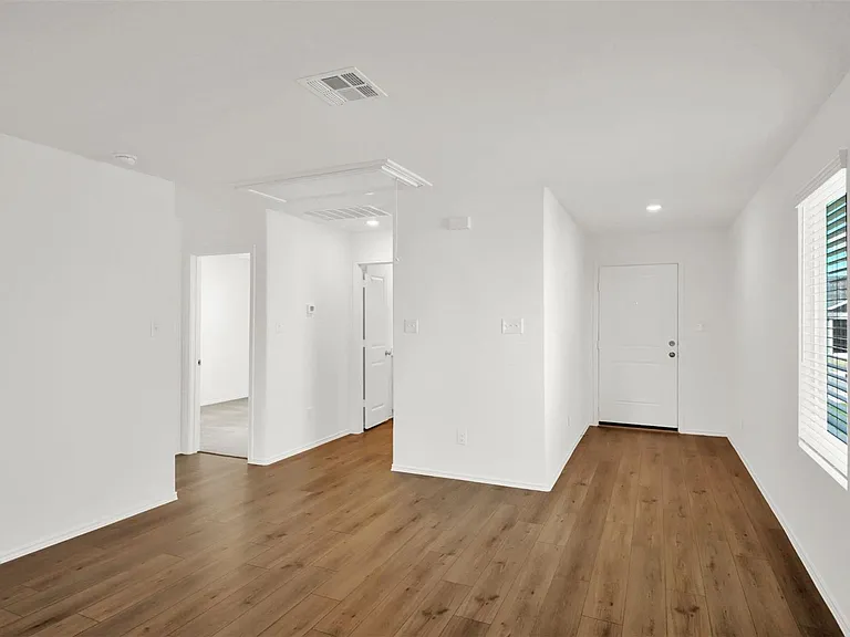 136 Jack Browning Dr — Photo 10