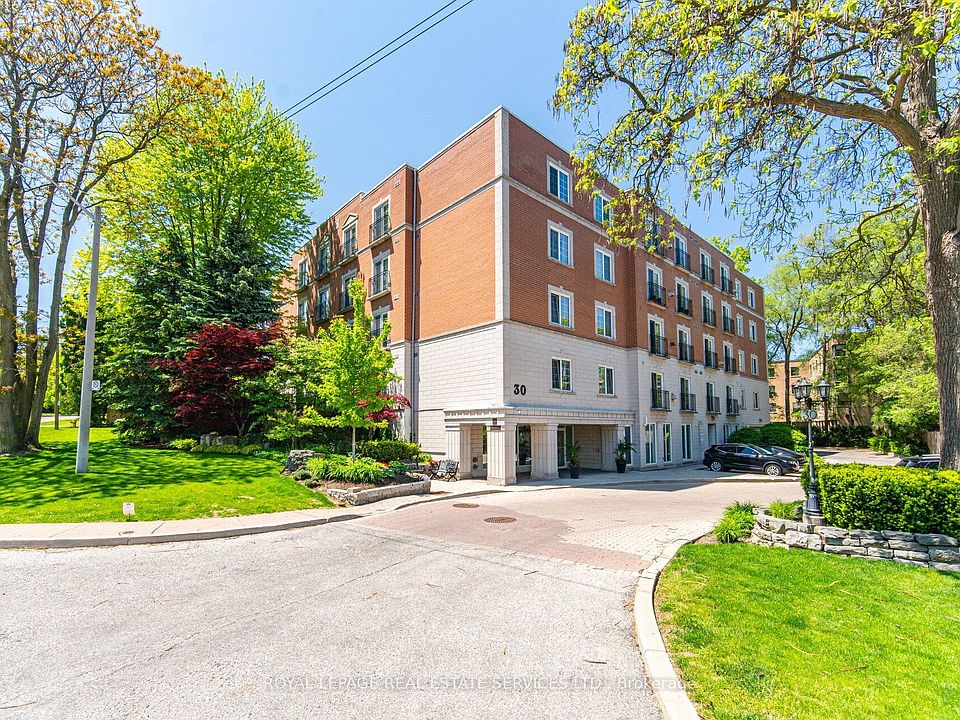 1st image of 30 Anglesey Blvd #Penthouse 403