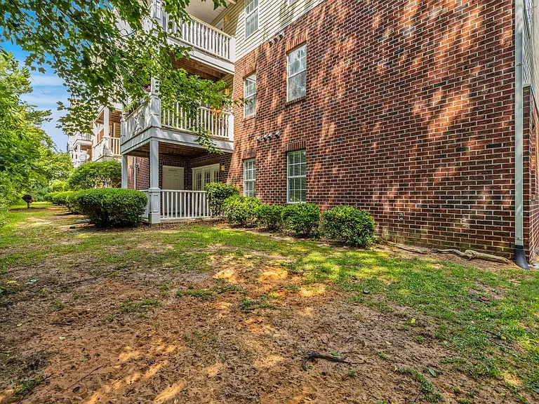 342 Bubble Creek Ct #1 — Photo 31