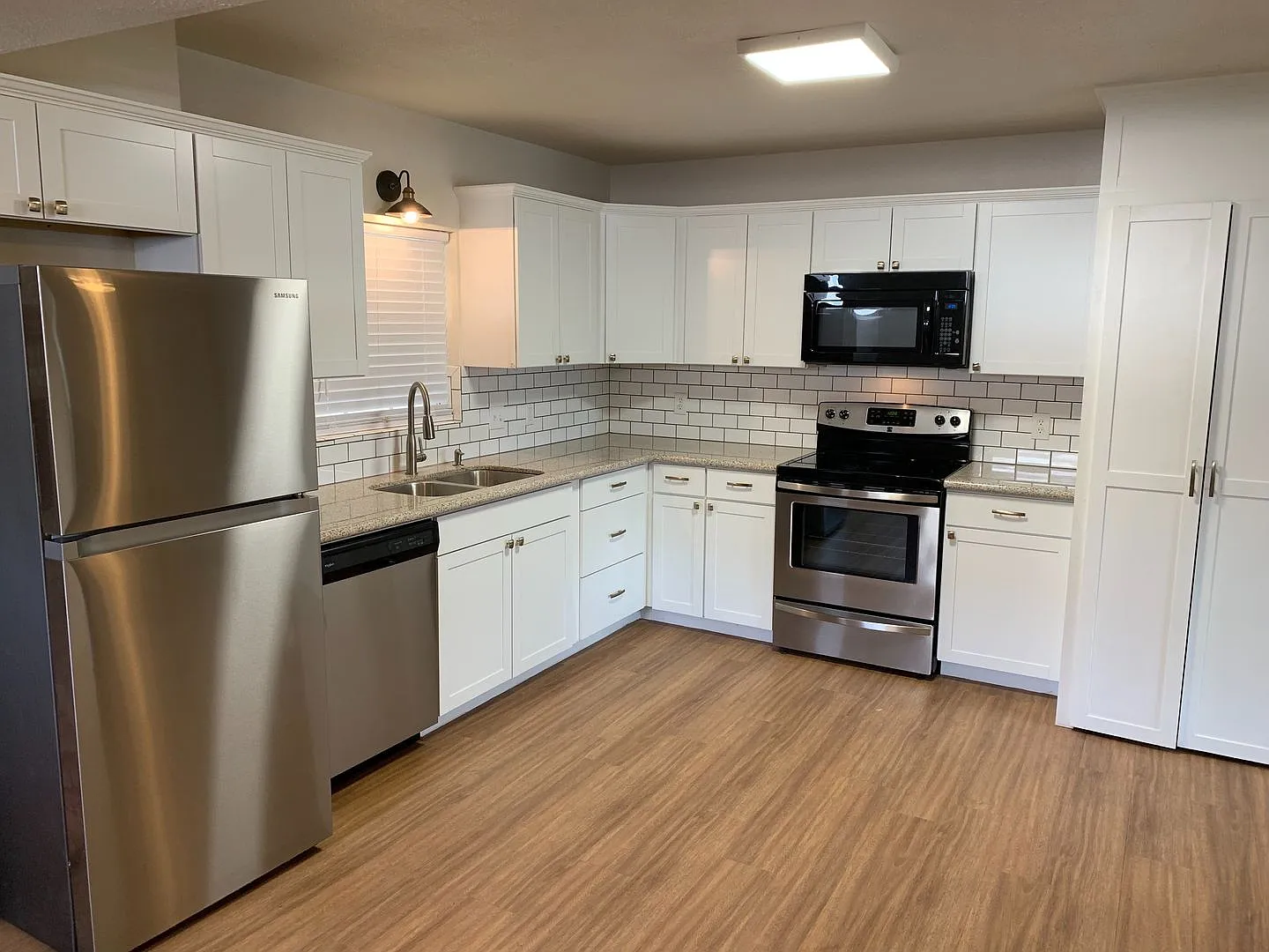 Available Now! 3/2 in central Lubbock! — Photo 1