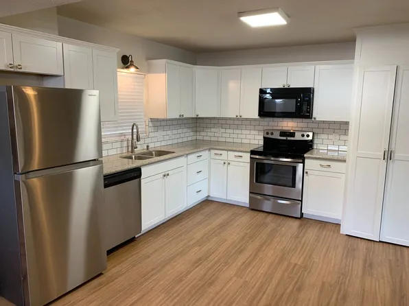 2614 42nd St, Lubbock, TX 79413