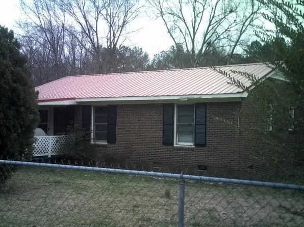 112 Sunset Ln, Bessemer City, NC 28016