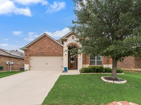 1305 Cheyenne Dr, Aubrey, TX 76227