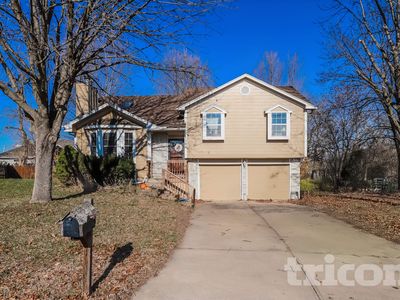 1304 Huntington Cir, Greenwood, MO, 64034