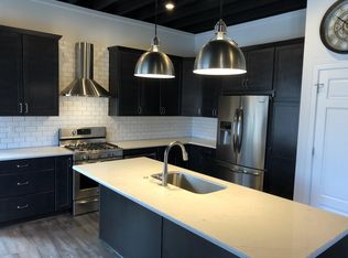 14938 Kercheval St #2, Detroit, MI 48215