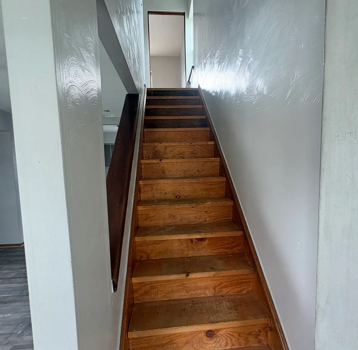 2 bed, 1050 sqft, $1,450 — Photo 3