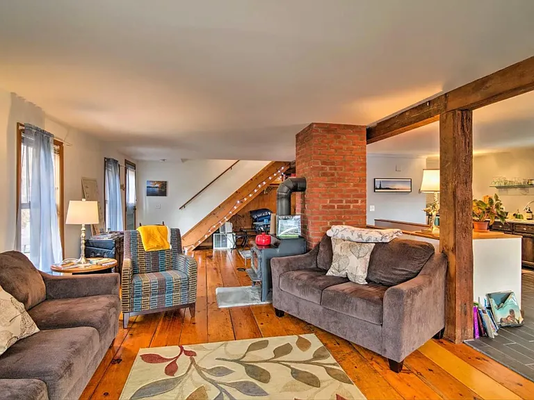 25A Housatonic St — Photo 11