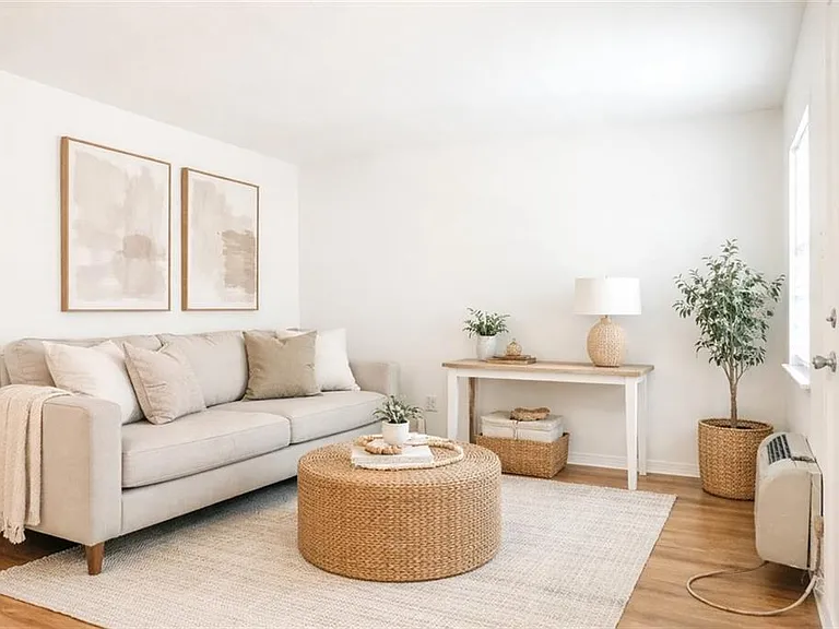 800 Martin Behrman Ave #203 — Photo 4