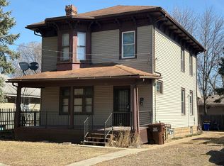 1521 N Church St, Rockford, IL 61103