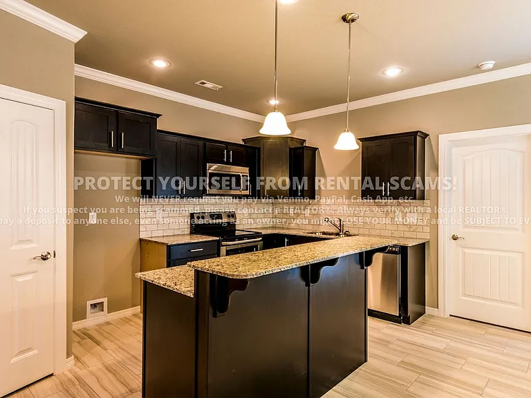 4757 W Wales Dr — Photo 6