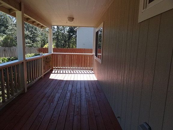 3rd image of 1018 Frog Hollow Ln SW