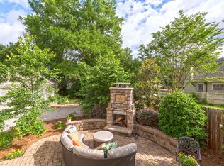 175 N Canterbury Rd, Charlotte, NC 28211