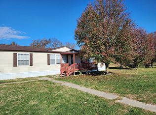 2451 County Road 1050n, Casey, IL 62420
