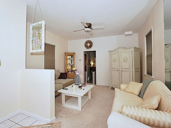 3rd image of 60 Josephine St