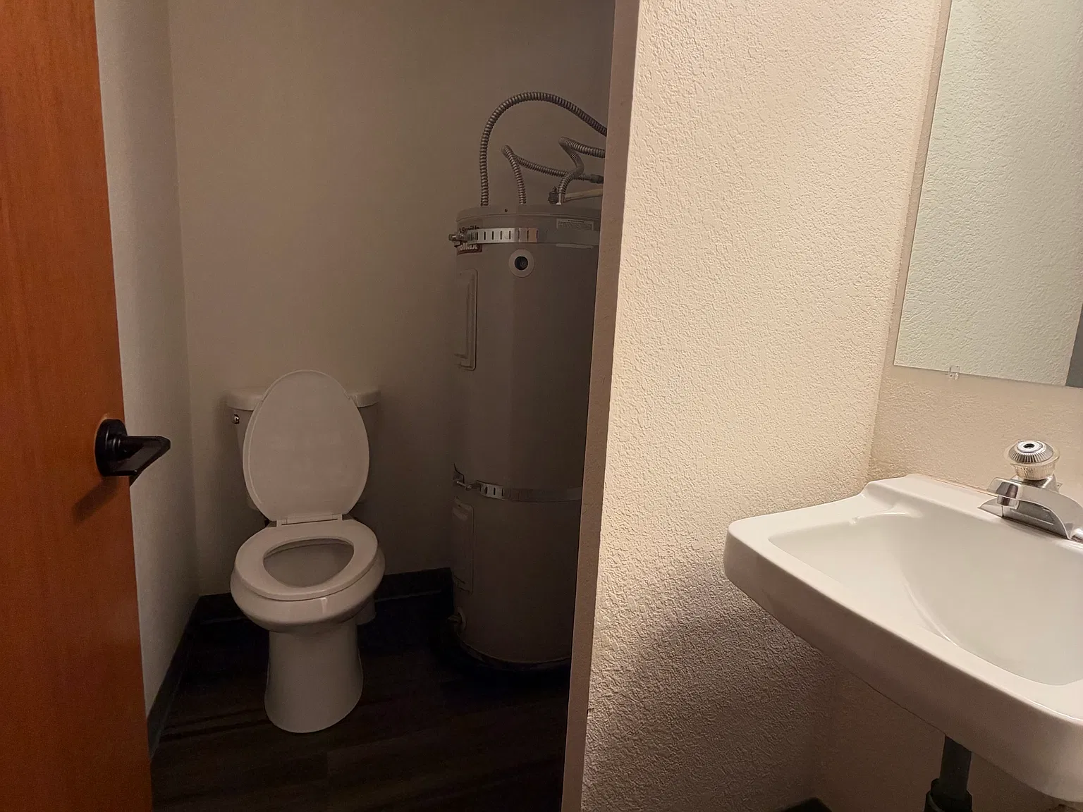 2 bed, 1.5 bath, 925 sqft, $1,500 — Photo 4