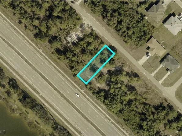 188 Meadow Rd, Lehigh Acres, FL 33973