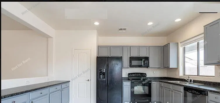 4 bed, 1500 sqft, $1,995 — Photo 3