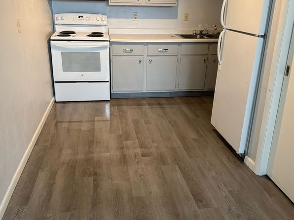 770 University Ave #3