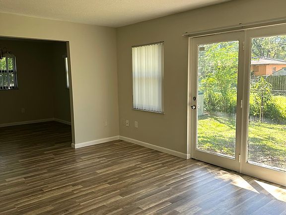 4th image of 1795 S Lilac Cir