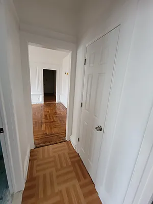 Rented by HFF Realty LLC | media 4