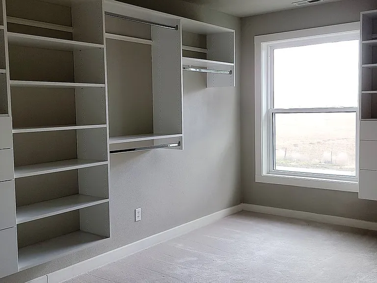 6818 W Desert Ave — Photo 14