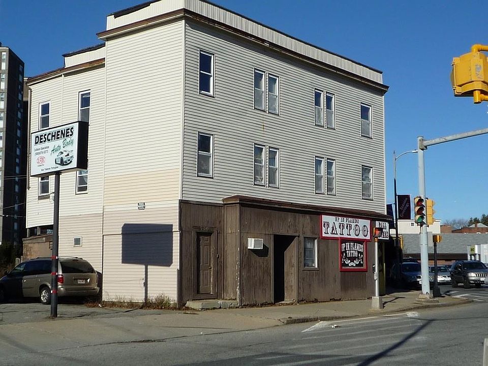 2nd image of 1703 Pleasant St