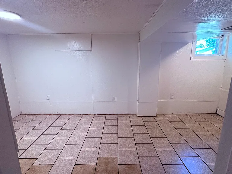 3906 W Virden Dr — Photo 10