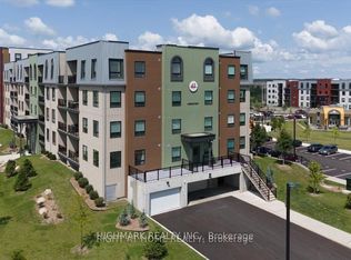 6 Spice Way #405, Barrie, ON L9J 0J9