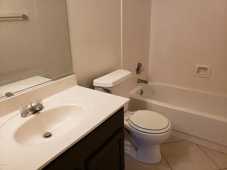 1671 E Flint St — Photo 12