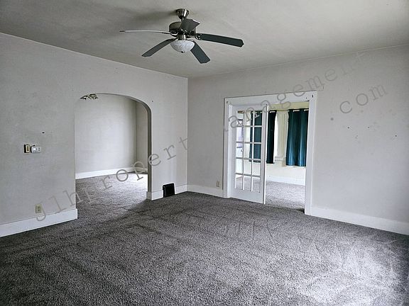 2nd image of 9 E Jefferson St #10887808