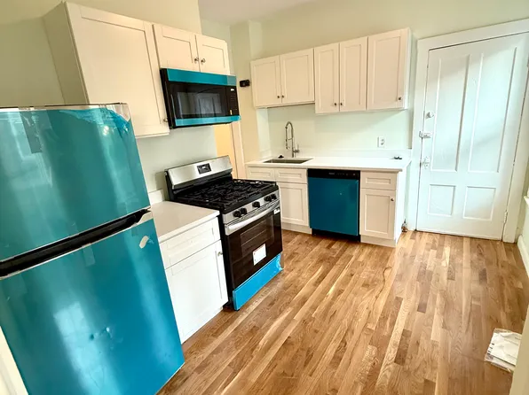 6 Newbern Ave Floor 2, Medford, MA 02155