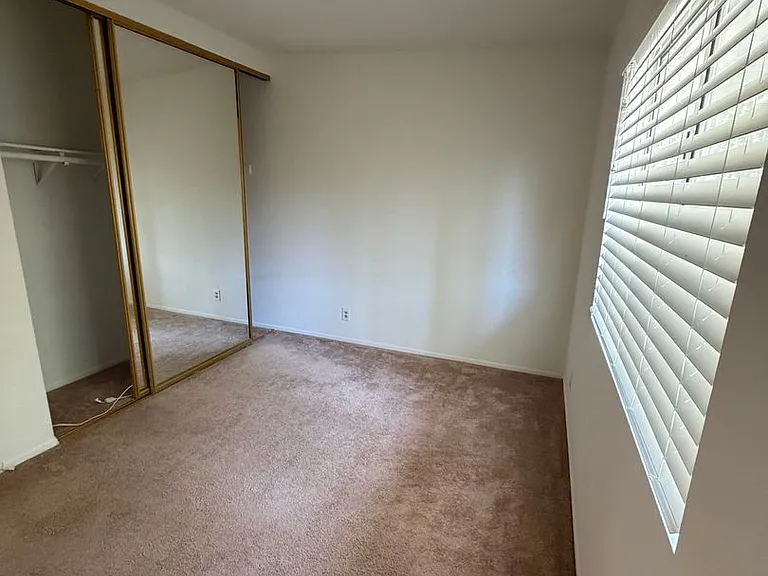 4609 Ellenwood Dr — Photo 17