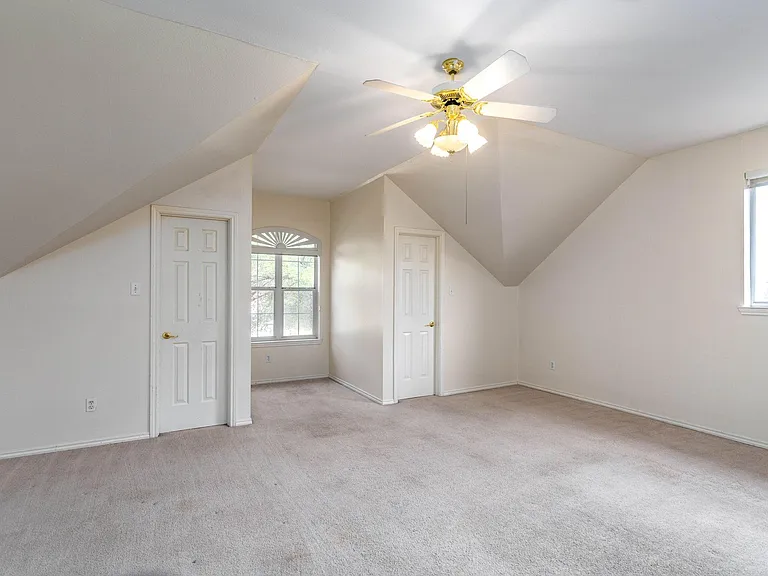 5 Nikita Dr — Photo 14