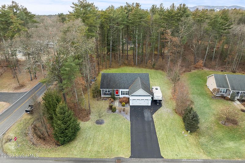 2nd image of 64 Ella Drive