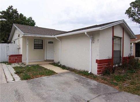 1st image of 8210 Reisling Pl