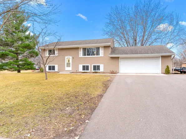 1310 Pleasant View Ln, Champlin, MN 55316