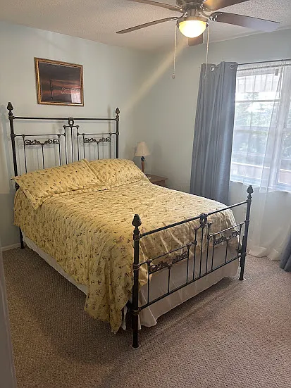 Second bedroom with full bed.