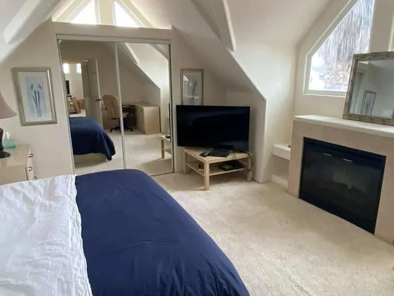734 Salem Ct — Photo 9