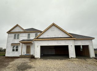10035 N Migratory LANE, Mequon, WI 53097