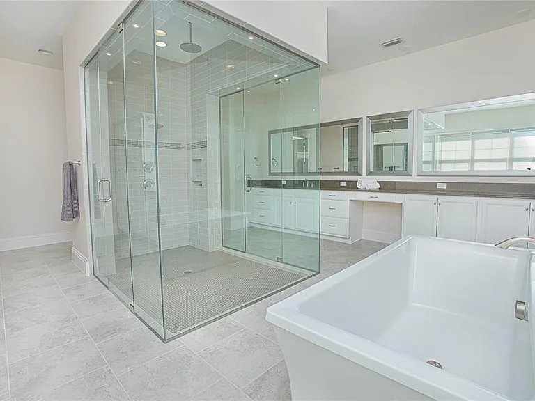 10846 Mobberley Cir — Photo 16