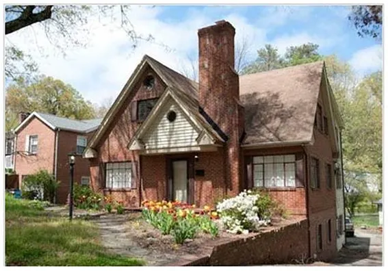 Primary Photo - 808 W Knox St