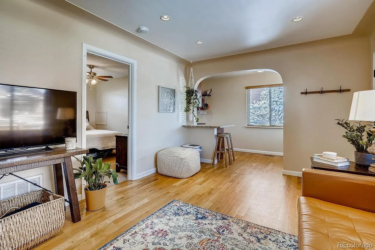 3648 N Clay St — Photo 4