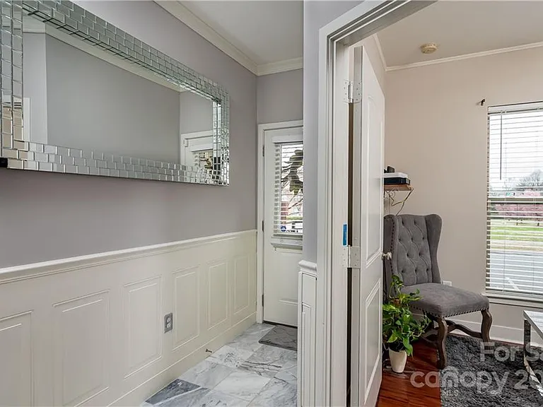 744 Seigle Point Dr — Photo 21