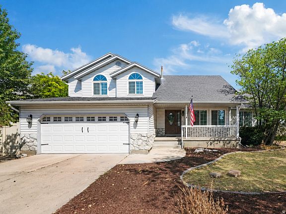 2nd image of 10822 N Canyon View Dr