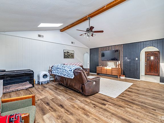 5th image of 3805 Sandstone Rd