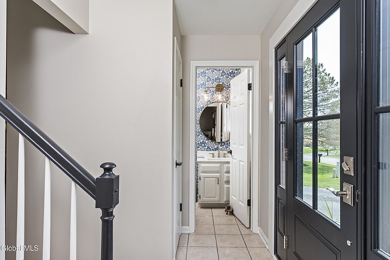 3rd image of 3 Cephalonia Drive