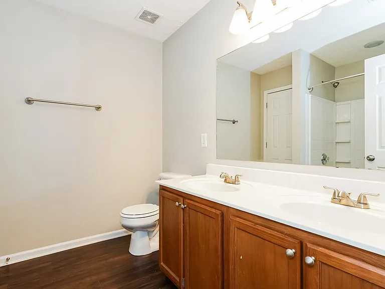 3005 Fieldstone Ct — Photo 10