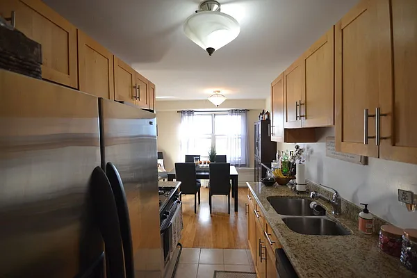 Rented by Silverstein Collection LLC  | media 5