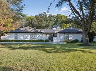 18 Legend Rd, Benbrook, TX 76132