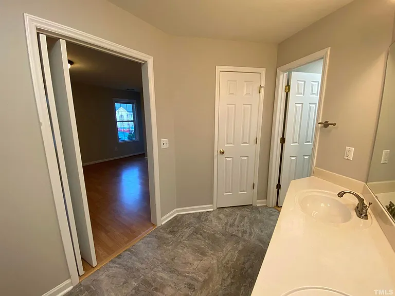 2413 Wellington Ridge Loop #2413 — Photo 24